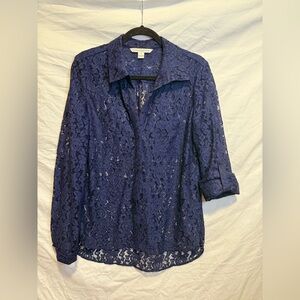 Diane von Furstenberg (DVF) navy blue lace button-down blouse size 8 EUC